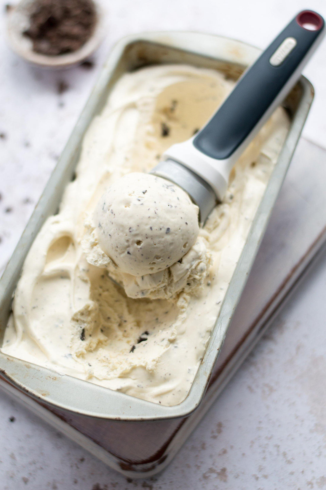 Baileys & chocolate ice cream