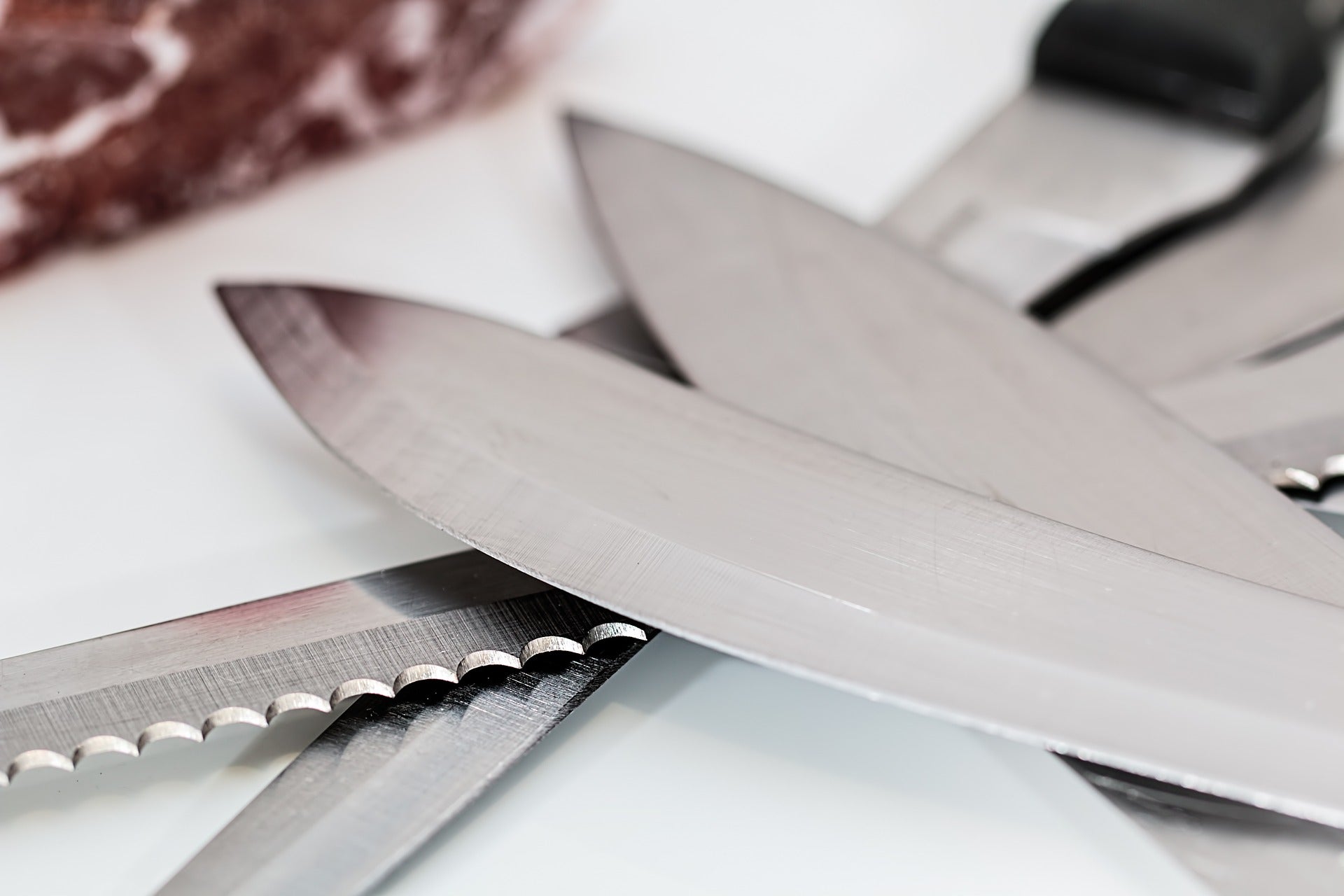 How to sharpen kitchen knives