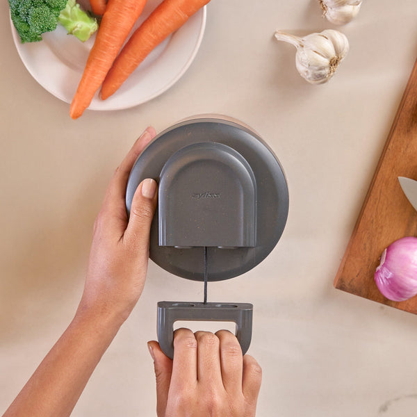 Easy Pull Food Processor