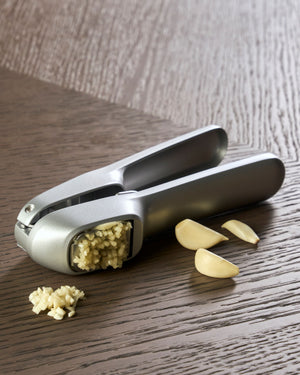 Susi 4 Garlic Press