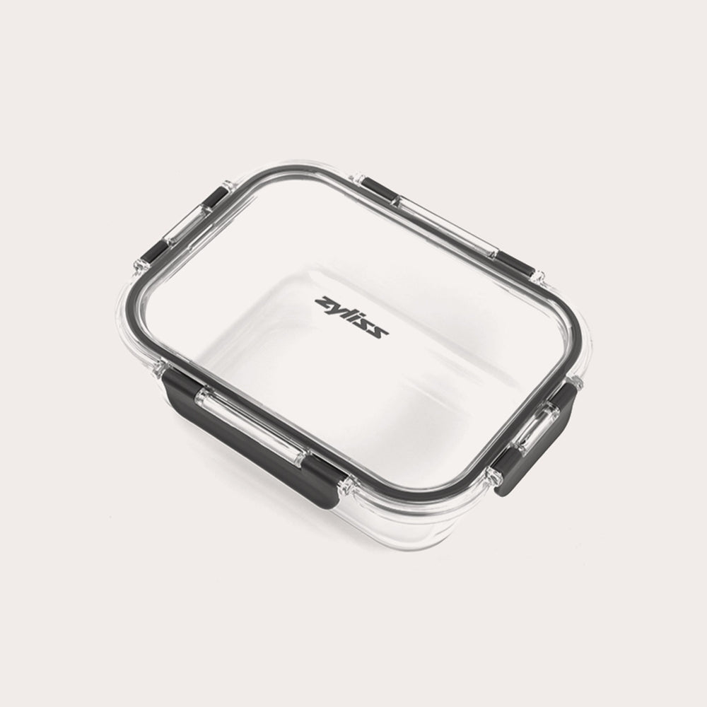 #1.05L/1.1qt 
A rectangular clear Zyliss Glass Container for meal prep features a transparent lid with four black locking clips, Zyliss printed in black on the lid, all shown against a plain light background.